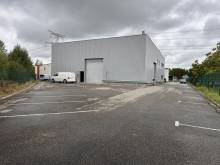 local d'activité commerciale à la vente 1000 m²