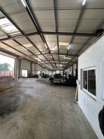 entrepot a vendre à eurocentre 2500 m²